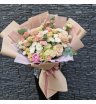 Сборный букет с розами, хризантемами и эустомой