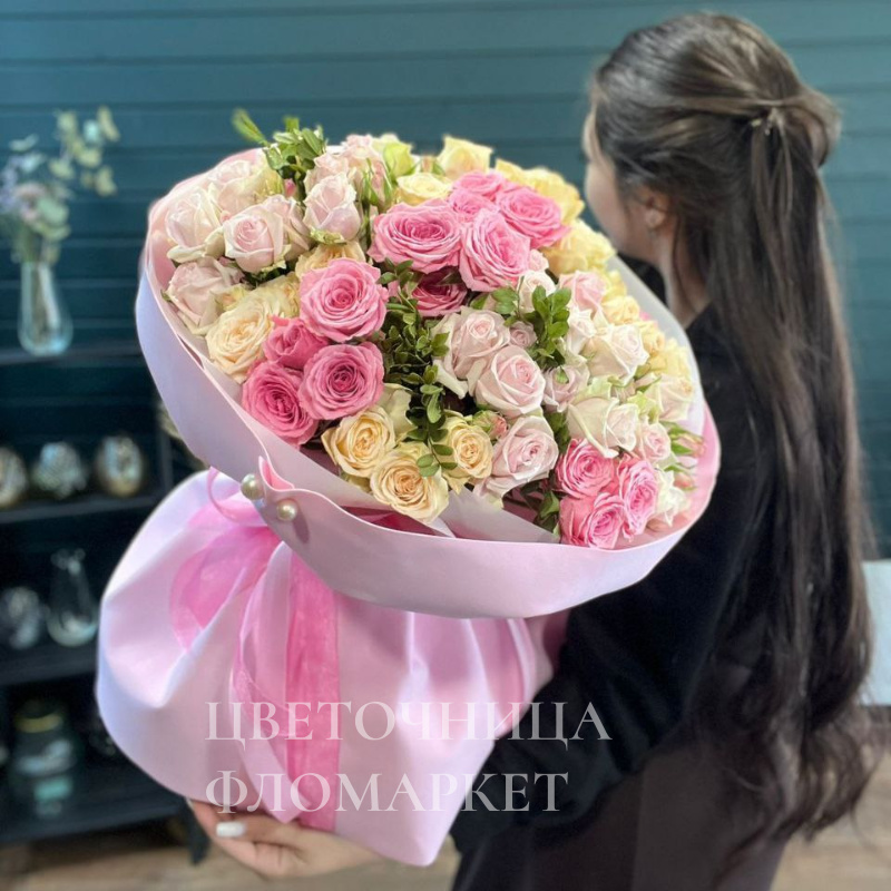Букет из кустовых роз «Мечта» 1