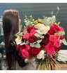 Букет из кустовых и сортовых роз