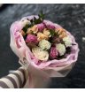 Нежный букет из кустовых роз  1