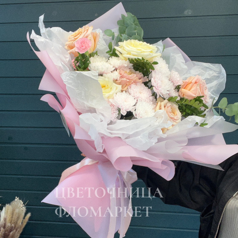Букет пышный из роз 1