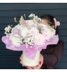 Композиция из хризантем  нежно розовый