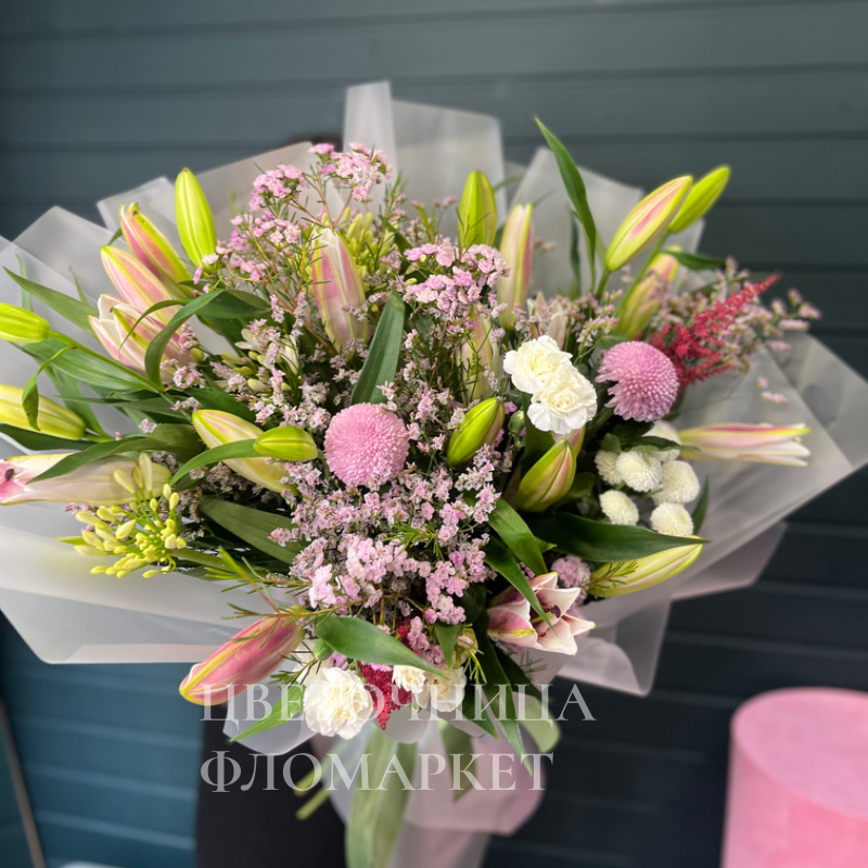 Букет из лилий и хризантем 