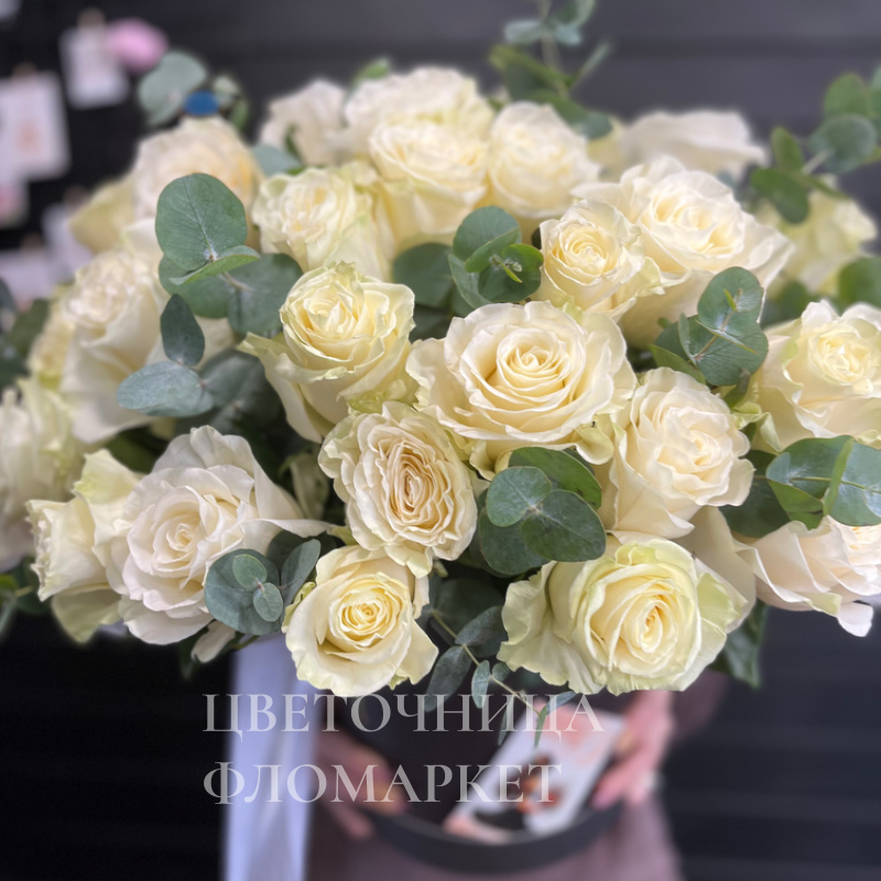 Белые розы роскоши 1