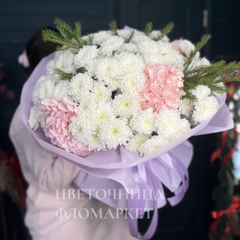  Букет Нежность с гортензией 