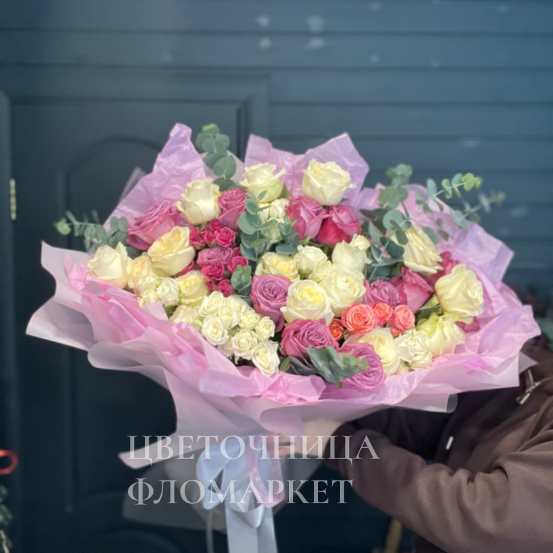 Нежное розовое облако из кустовых роз 1