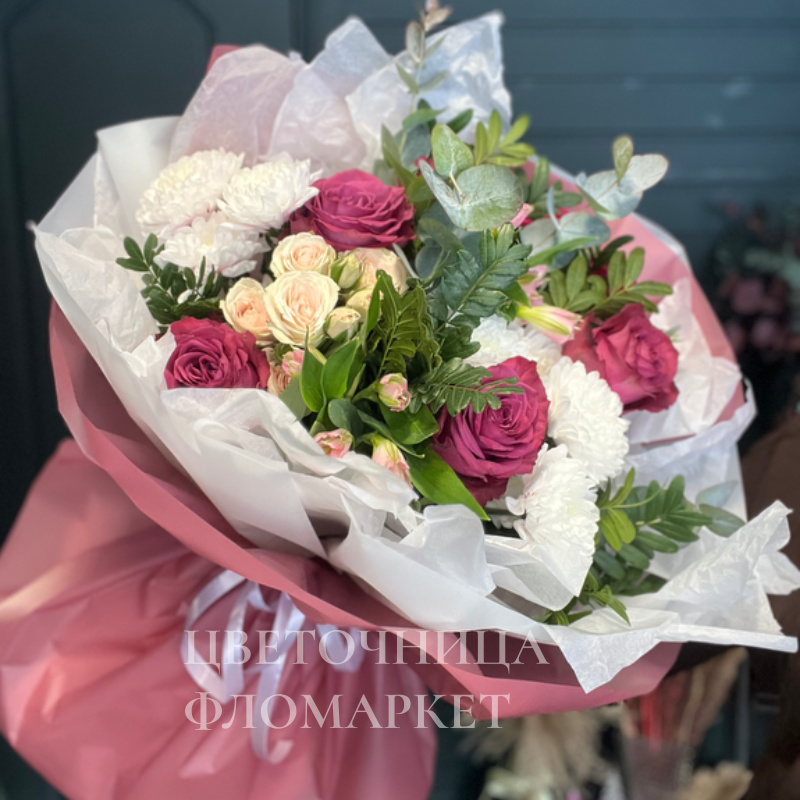 Розовый сюрприз с розами 1