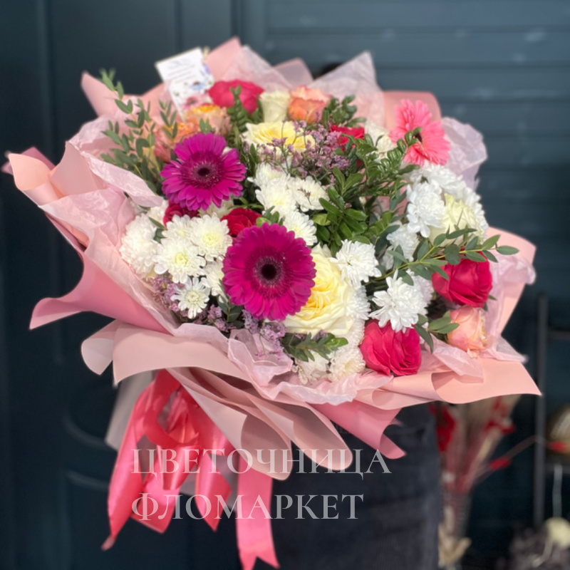 Нежное очарование с герберами 